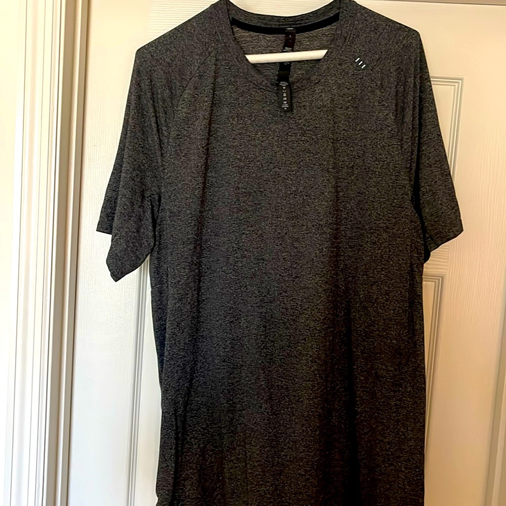Lululemon performance t shirt!